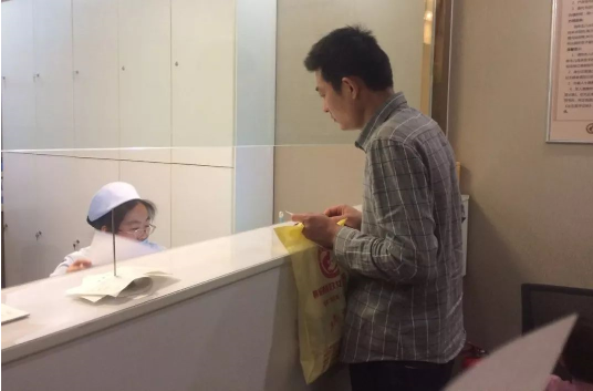 办理出生医学证明在我院全面开通！(图1)